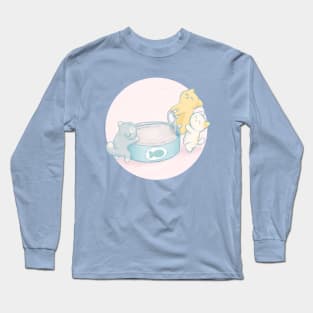 We want our tuna - Cute little cats Long Sleeve T-Shirt